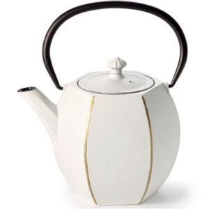 Tetera Blanca con Ribetes dorados, hierro colado 0,70 l.